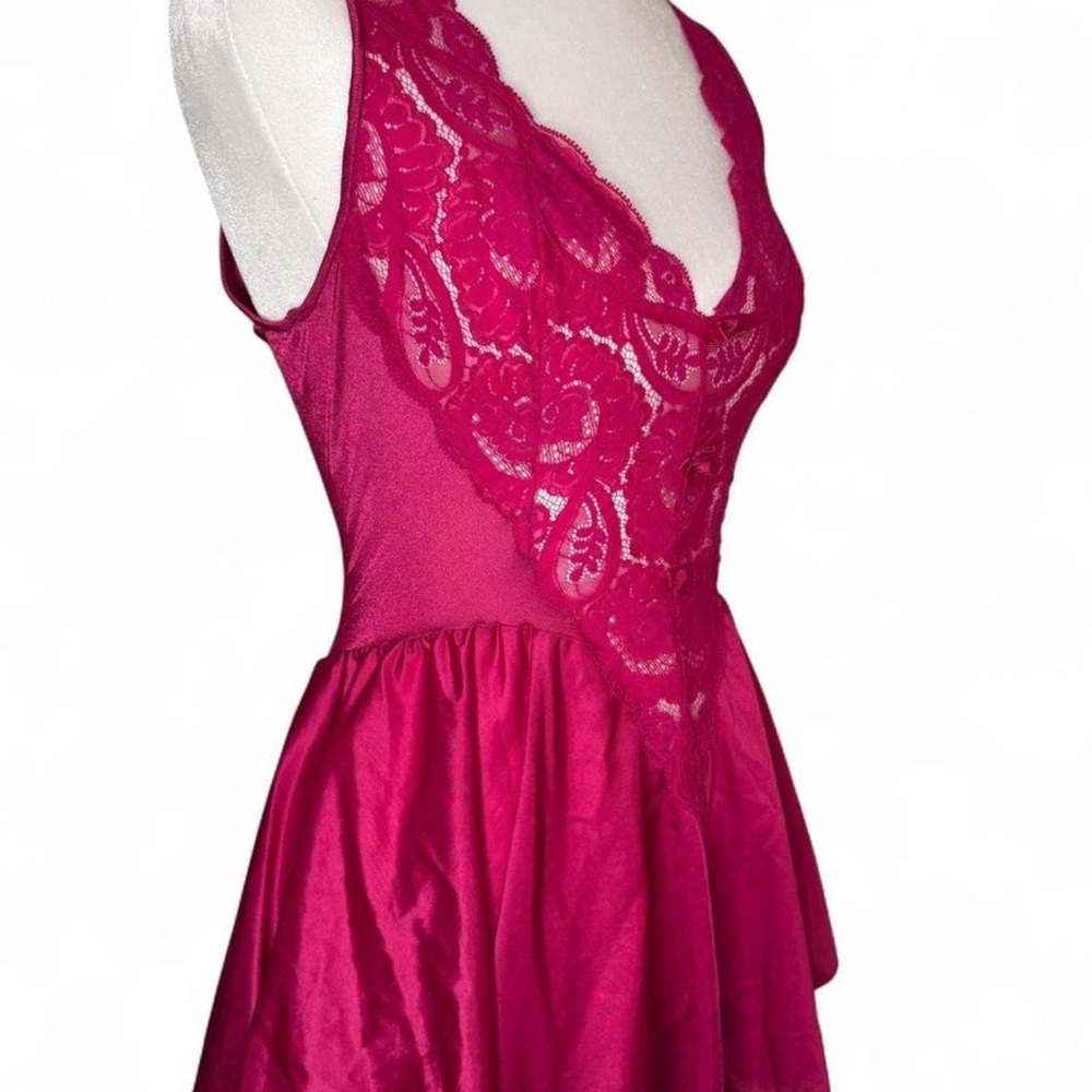 Vintage Olga Lingerie - image 7